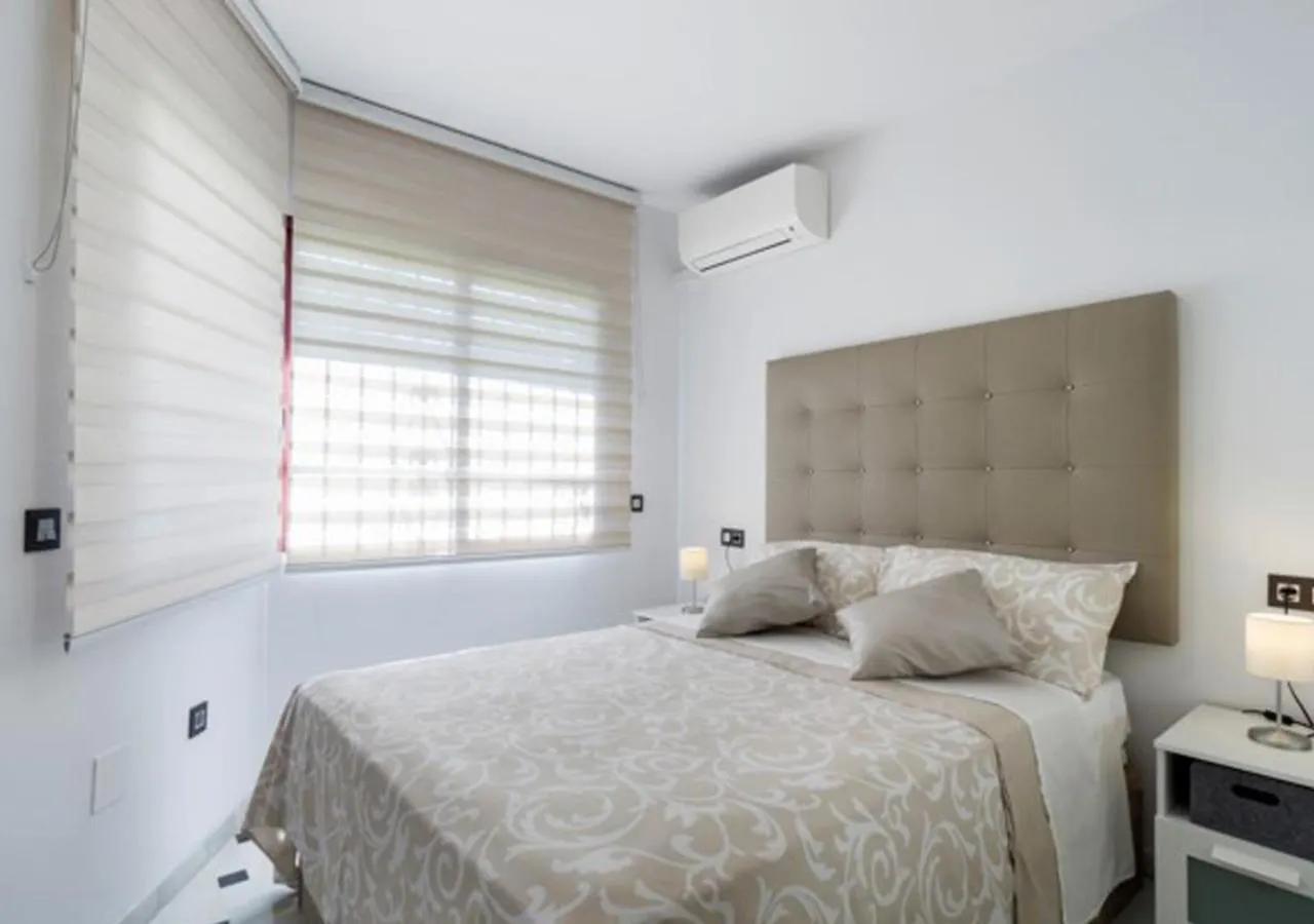 Apartment With Sea View 